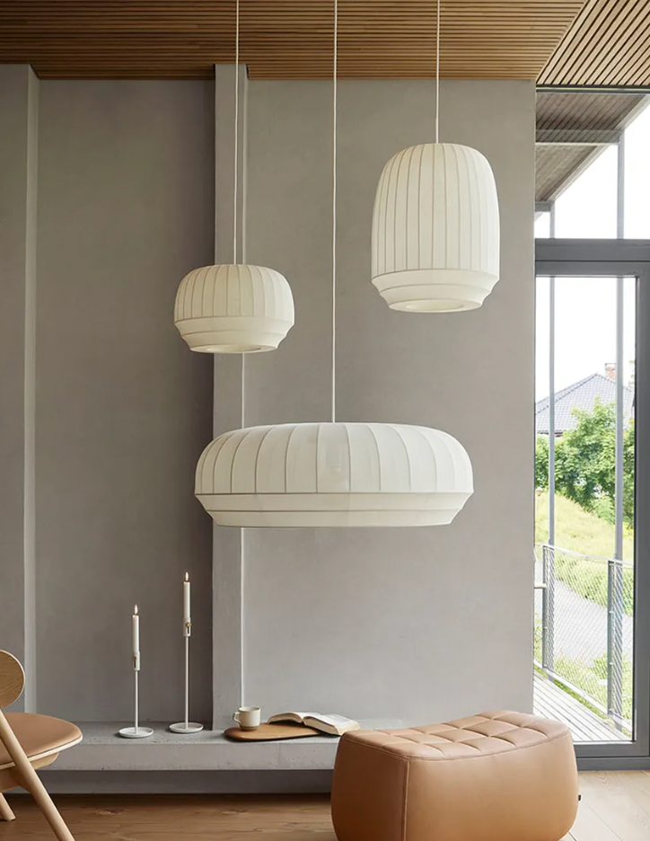 Tradition Large Oval Lampe over spisebord